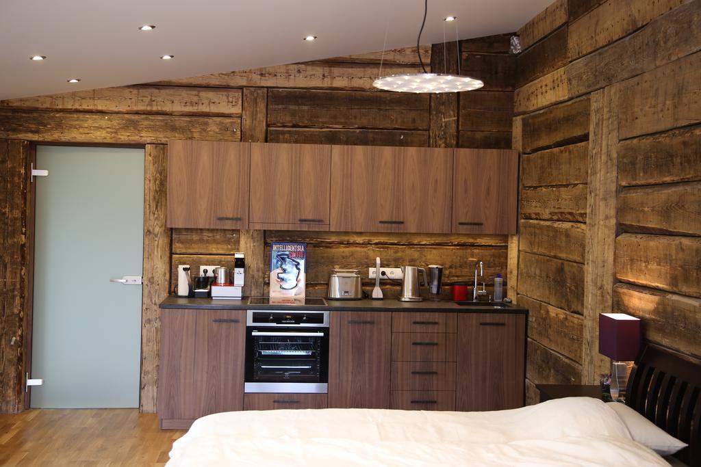 Altribute Studio W Sauna Secure Parking Wifi 90Mbs Liepāja Habitación foto